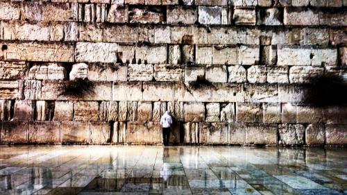 Tours in Jerusalem withe Yishay Shavit - The Western wall