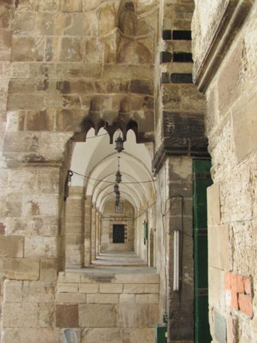 Tours in Jerusalem withe Yishay Shavit - Madrasa al Ashrafia on the Temple mount
