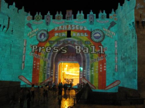 Tours in Jerusalem withe Yishay Shavit - The Light Festival - The Damascus gate