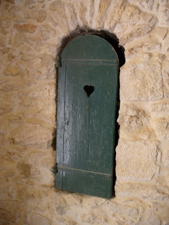 Tours in Jerusalem withe Yishay Shavit - Doors and windows - The Monastery of the Sisters of Zion